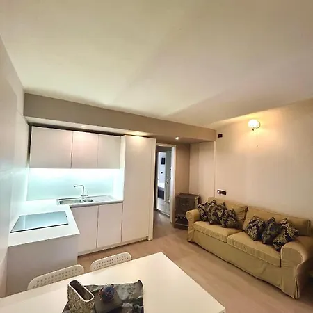 Casa Enri * Alba (Piedmont)